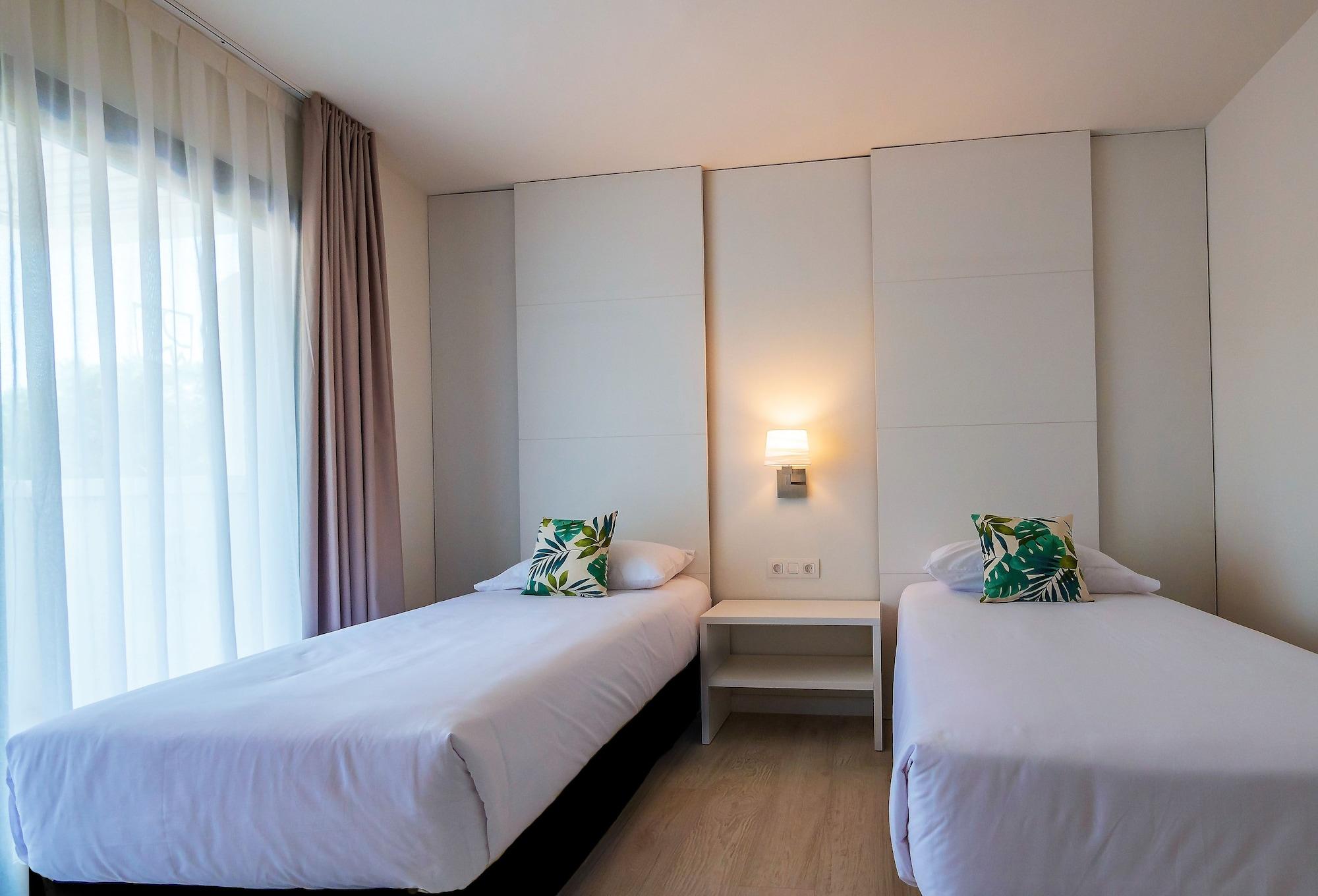 Golden Port Salou & Spa Bagian luar foto