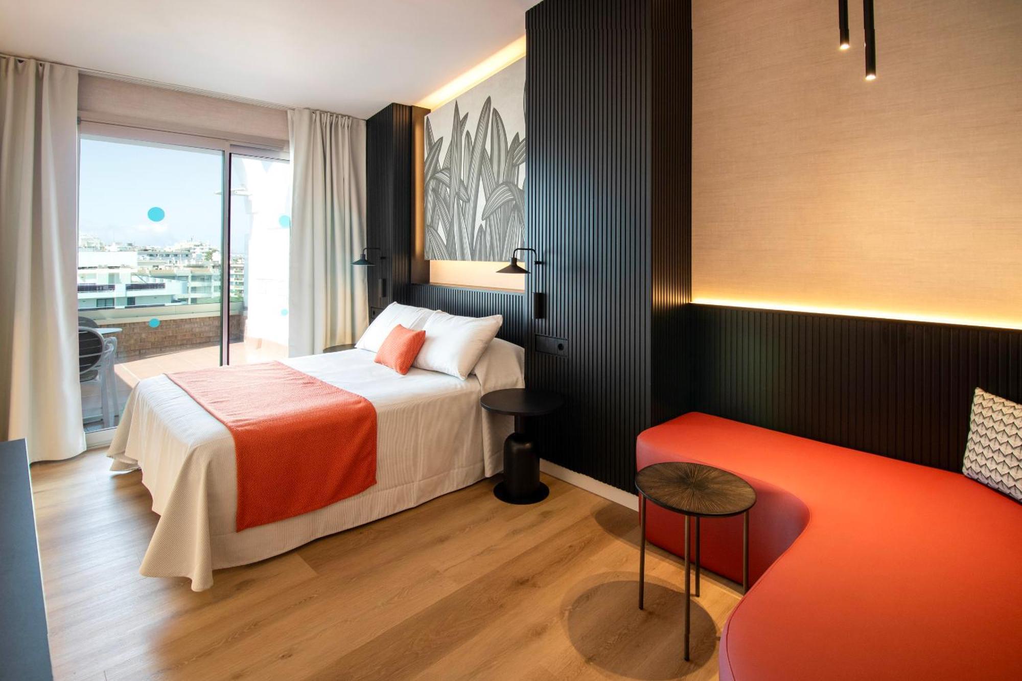 Golden Port Salou & Spa Bagian luar foto