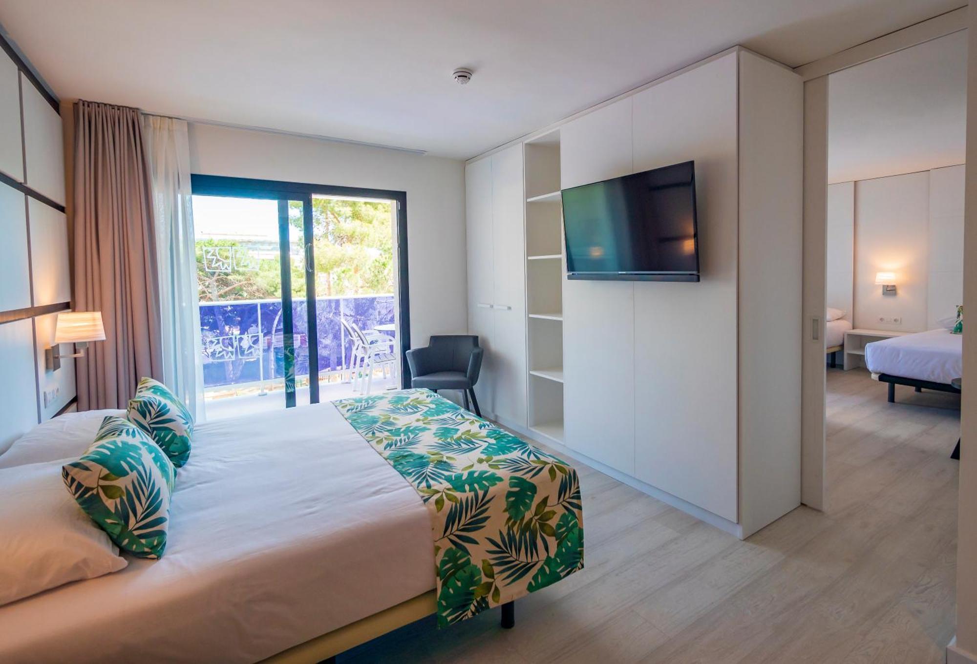 Golden Port Salou & Spa Bagian luar foto